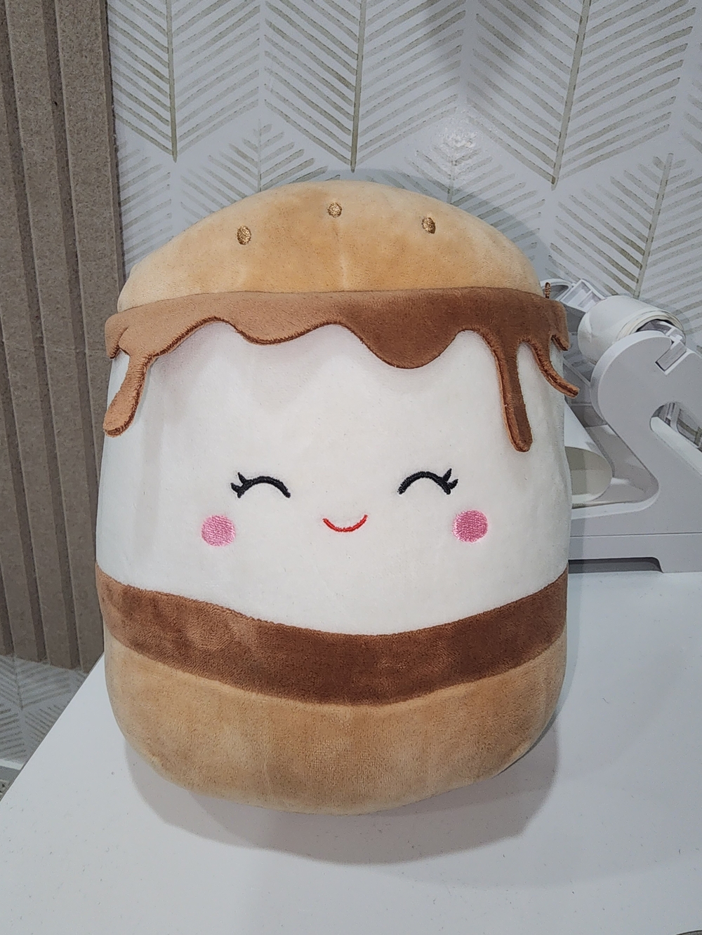 Squishmallows Carmelta Smores 8"